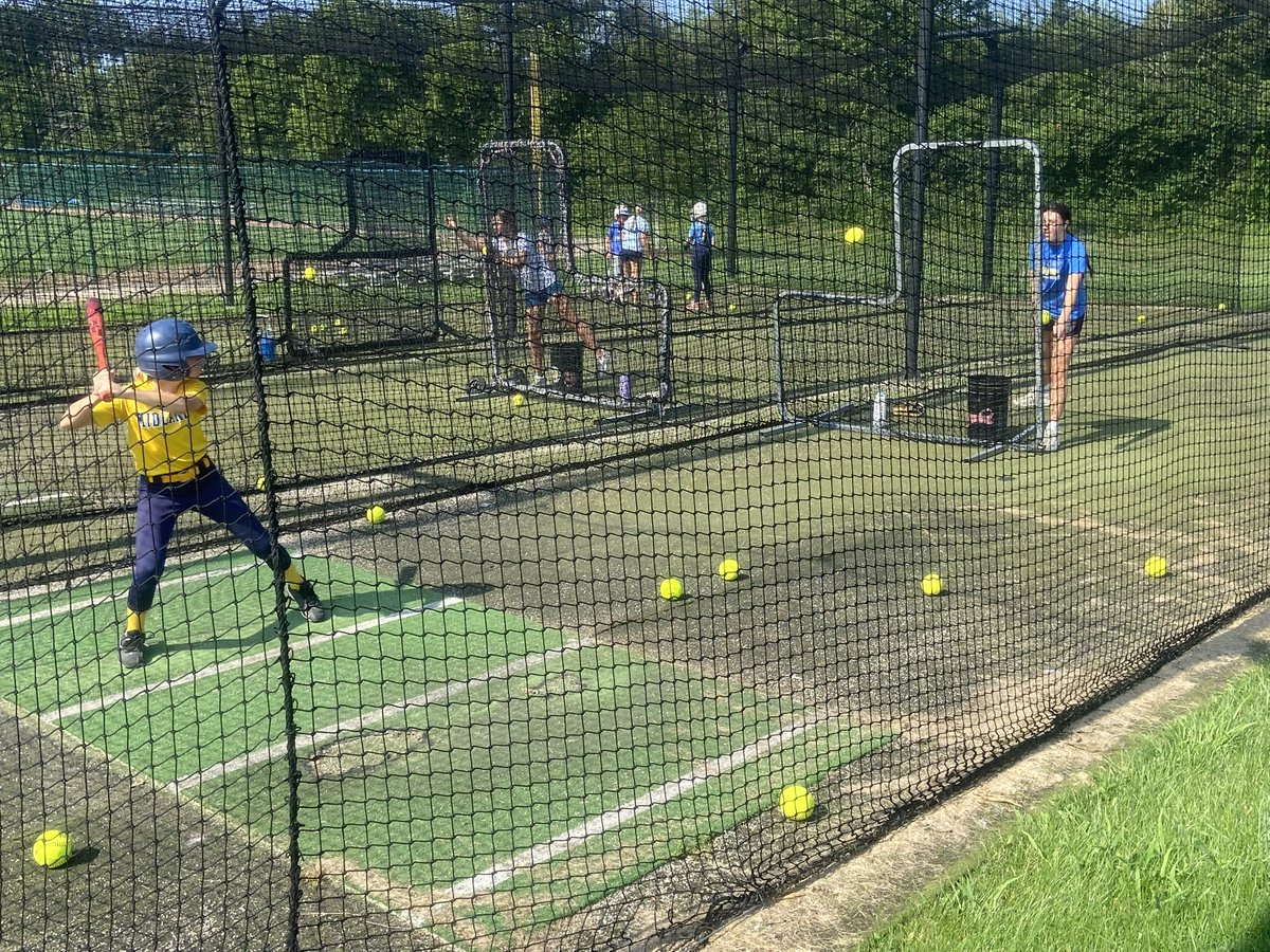 Francis Howell Vikings Softball tweet media