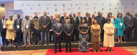 _AfricanUnion's tweet photo. “The Third Africa Blue Economy Week is a defining moment for Africa: turn blue economy strategies into delivery- jobs, food & nutrition security, resilient waters, clearer seas, and investment ready value chains. The Luanda Declaration must mobilize financing, strengthen regional cooperation, and accelerate implementation across fisheries, maritime transport, aquaculture, marine science & digital innovation", said H.E. @mosesvilakati, Commissioner for Agriculture, Rural Development, Blue Economy and Sustainable Environment @AU_DARBE. 

“As we advance Agenda 2063, Africa’s blue economy is a strategic driver of inclusive growth, industrialization, regional integration, and climate resilience- supporting food and energy security and strengthening livelihoods", he added.

Read the full statement @  https://t.co/hAplmXZB8p

Learn more@ https://t.co/brGjCqWfoS