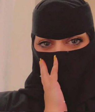 sarah200742's tweet photo. سؤال:

هل يستطيع الرجل أن يحب امرأتين في الوقت نفسه؟ https://t.co/d94KCd922N