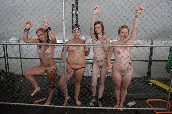 flashingsluts's tweet photo. Classic pics from The Gathering of the Juggalos...2013 at Hogrock. https://t.co/s0CFvEuMcf