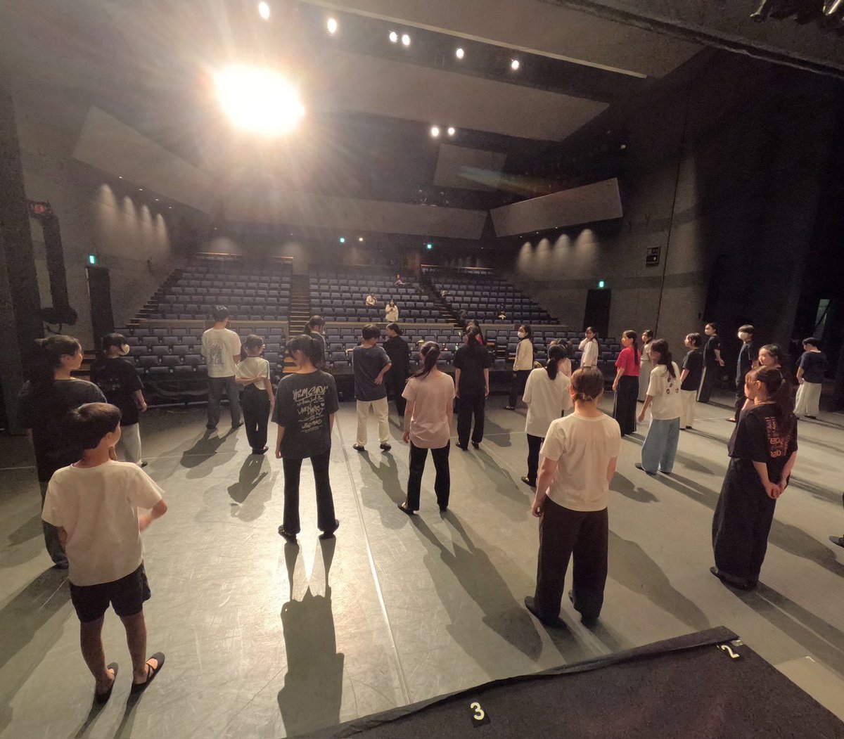kanon__0911's tweet photo. 明日から本番。

夢⭐︎は、私が舞台を始めたきっかけの場所。

もっとやりたい！！もっと色んなことしたい気持ちが湧き出てきて本番2回なのがとても寂しいし、もっとたくさんの人に観てもらいたい。

まだチケットございます！
ご連絡待ってます🙇‍♀️ https://t.co/y9O1Dsezl1
