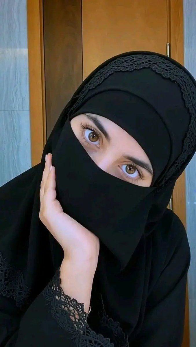 devilalgerein's tweet photo. ايها ديوث قولي واش تحب نت 
نجيبو فوق و��ها 
نجيبو فوق صدرها 
اذا فيك ريحة دياثة اعمل كتابة او قلب او رتويت https://t.co/IPnOAreHqJ