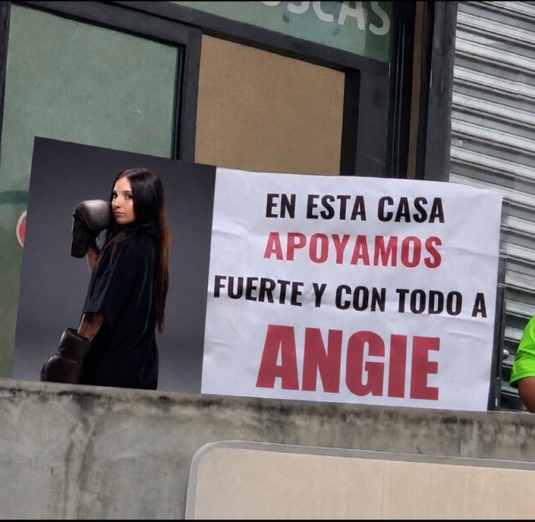 Nana 𝜗ৎ tweet media