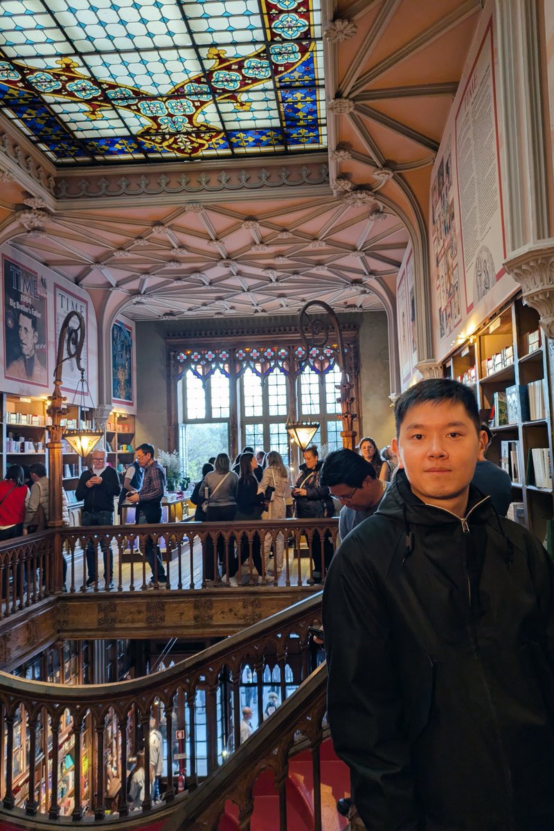 nyle702129's tweet photo. #LivrariaLello @ #Porto #portugal https://t.co/nhyPI5VSdu