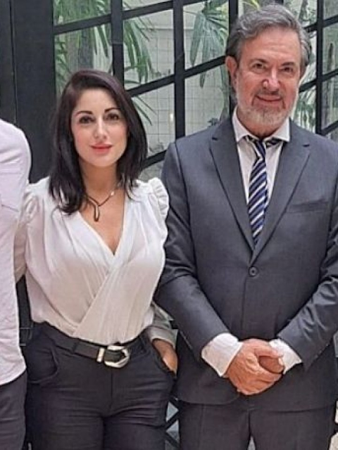 TradicionalRP's tweet photo. ¿Quien es la punta de lanza del ataque del PEN contra la AFA para q penetren las SAD en el futbol argentino? Foto > #Tofoni y la diputada #Santillan https://t.co/RiT28O8hzP>@Hroncagliolo @mamriverplate @Johnnycaminador @gil_trabajador @ElFeoyelBeto
@ArielNa65743187 @alanjg1987 https://t.co/WswirpFi2t