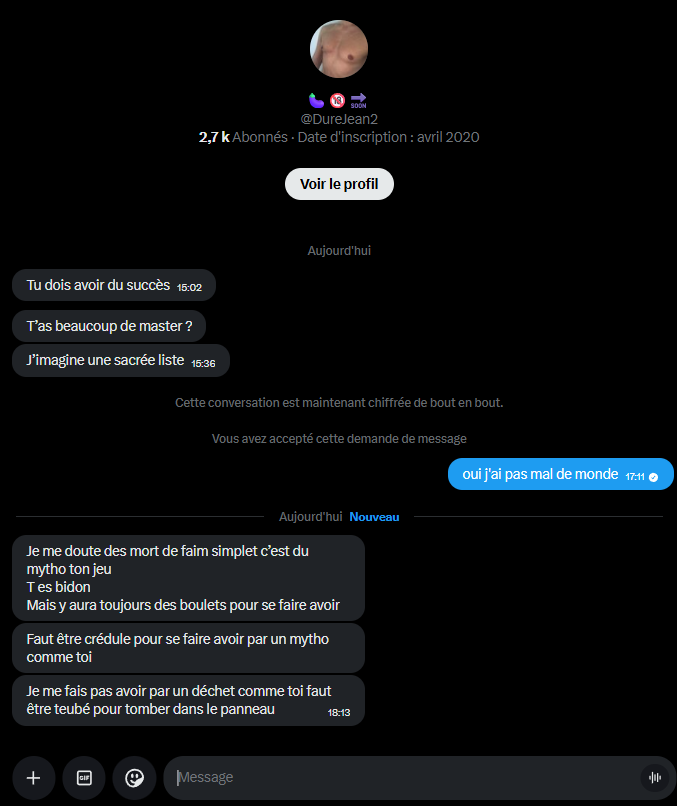grosdechet59's tweet photo. Moi mytho ?!
Il y a assez monde qui sont sur mon site ou ici qui ont bien reçu l'argent quand ils ont respecté les règles. 
Le jeu du code de la CB l'argent a bien été envoyé.
Lors de la RECEPTION des capotes chez moi le paiement à toujours été fait aussi.
Maintenant si vous me croyez pas, venez pas m'emmerder en MP pour rien. Vous avez la possibilité de bloquer alors faite le !!! Et faite votre chemin.
Car moi ça me fait perdre du temps.