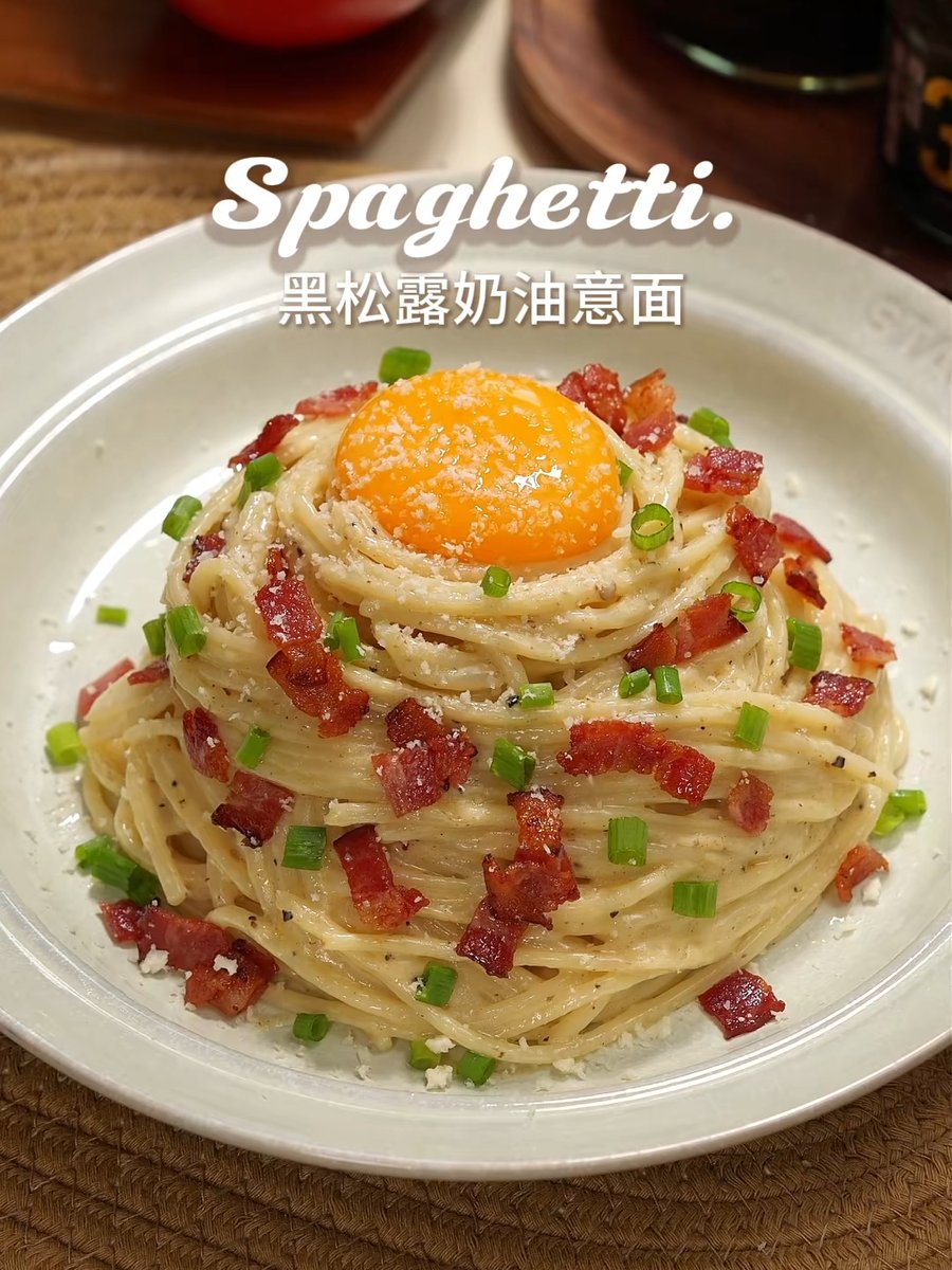 HyonLindeeoicd's tweet photo. Just found the ultimate hidden gem for creamy truffle pasta in Brooklyn  Rich, aromatic, and perfectly al dente—this spot’s about to become my weekly food ritual. Tag a truffle lover who needs this in their life! ， https://t.co/Cj6VuVZpZS