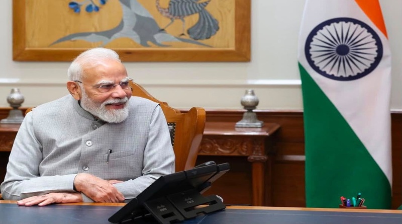 kbmishra24's tweet photo. तिलचट्टे की आड़ में उससे मत उलझिये, वो मोदी है, सब की हवा निकालना जानता है, समय आने दीजिये, सब की हेकड़ी निकाल देगा https://t.co/vVQzfCIEAh @RSSorg @BJP4India @BJP4Jharkhand @narendramodi @AmitShah @INCIndia @AamAadmiParty @cpimlliberation @cpofindia https://t.co/5rx9FNUDqo