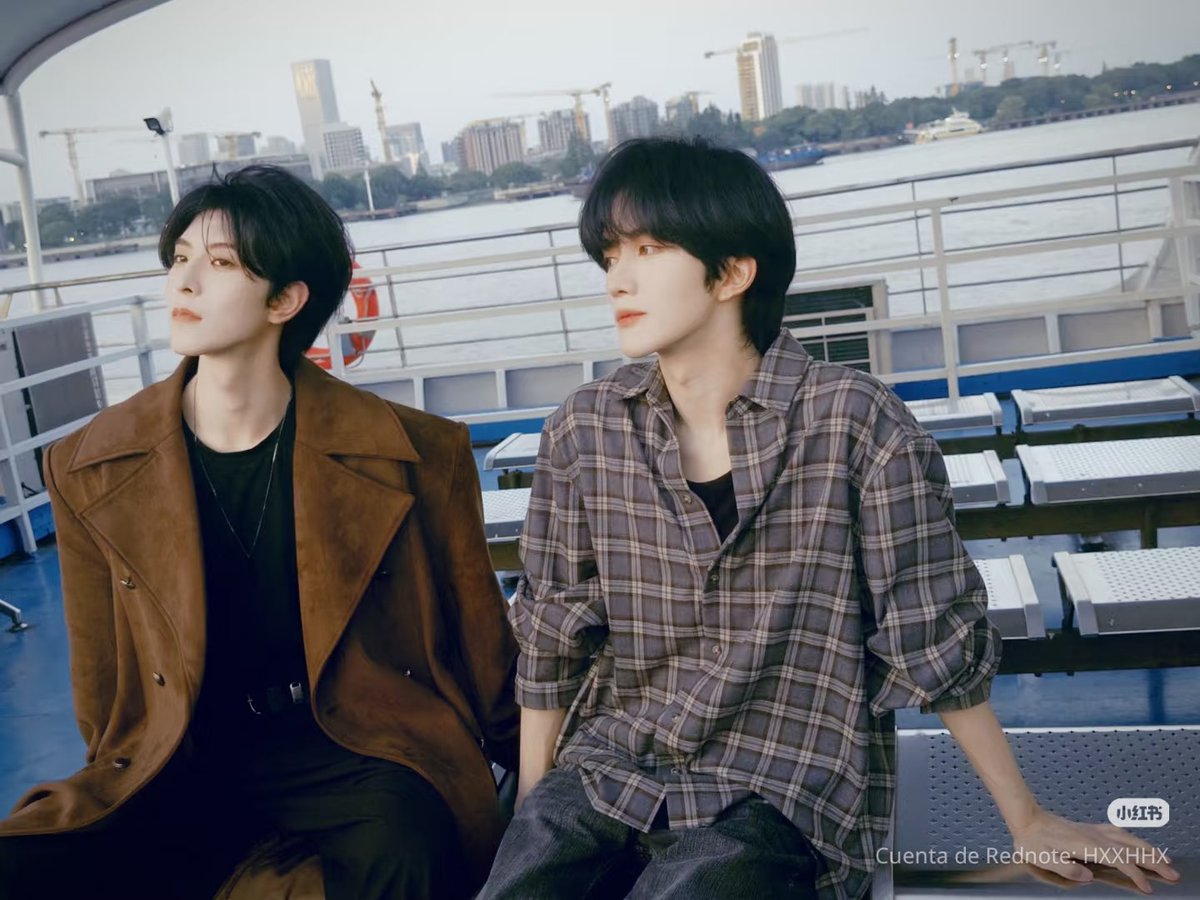 XINGQIUMX's tweet photo. 2/3

#EliotHuang #HuangXing #黄星 #KipukaQiu #QiuDingJie #邱鼎杰 #XINGQIU #星邱 #XINGQIUMX https://t.co/KqnsF8voZG