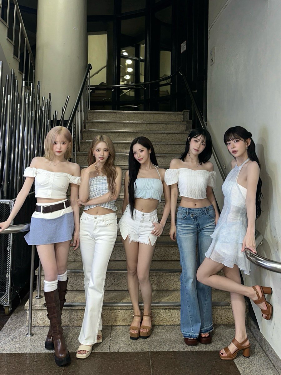 realfromis_9's tweet photo. [💌] #더시즌즈
2026.07.24

#fromis_9 #프로미스나인
#성시경의고막남친 https://t.co/XIocqjAMf1