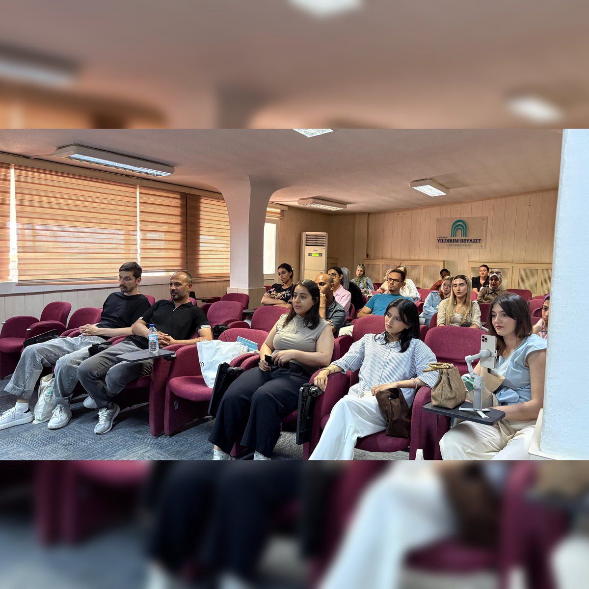 AybuDilmer's tweet photo. Yunus Emre Enstitüsü Türkçe Yaz Okulu öğrencilerimiz için Türk müziği etkinliği düzenlendi.
@yeeorgtr @acengizkoseoglu @ybuankara https://t.co/6mWPq2llnD