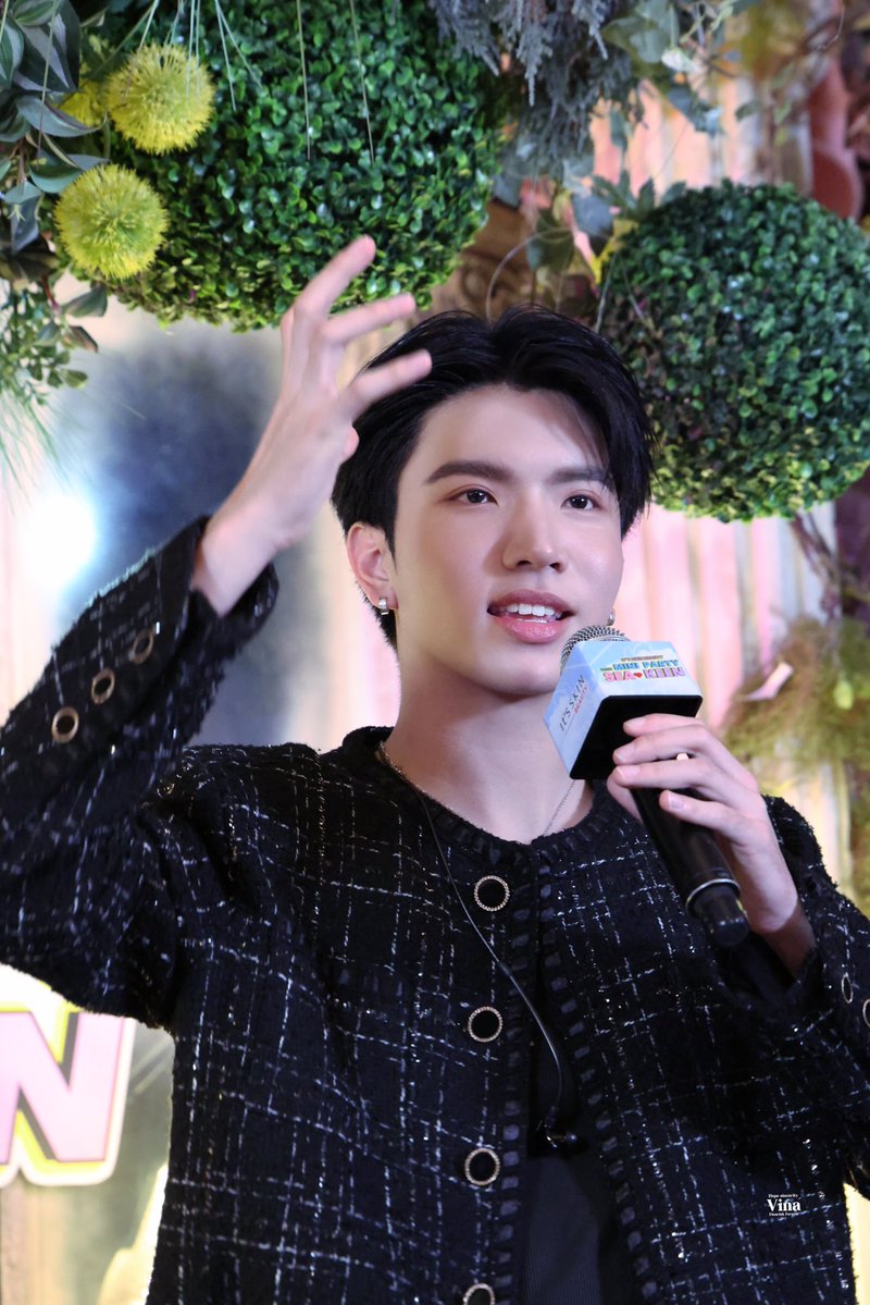 Hopeflourish's tweet photo. #ITSSKINxSeaKeenParty
#keenkeno
@keenkeno_sp https://t.co/WBJSf9m9SN