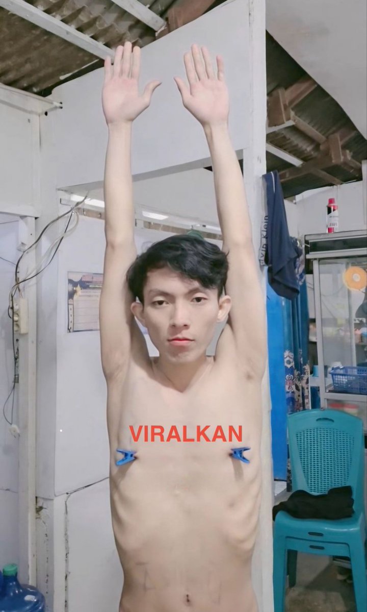 NauvalFUXEDUP's tweet photo. Siap Viral!!
Dicari orang yang berani viralin gw sampe masuk televisi wkkwkw https://t.co/mSOq8EAAFD
