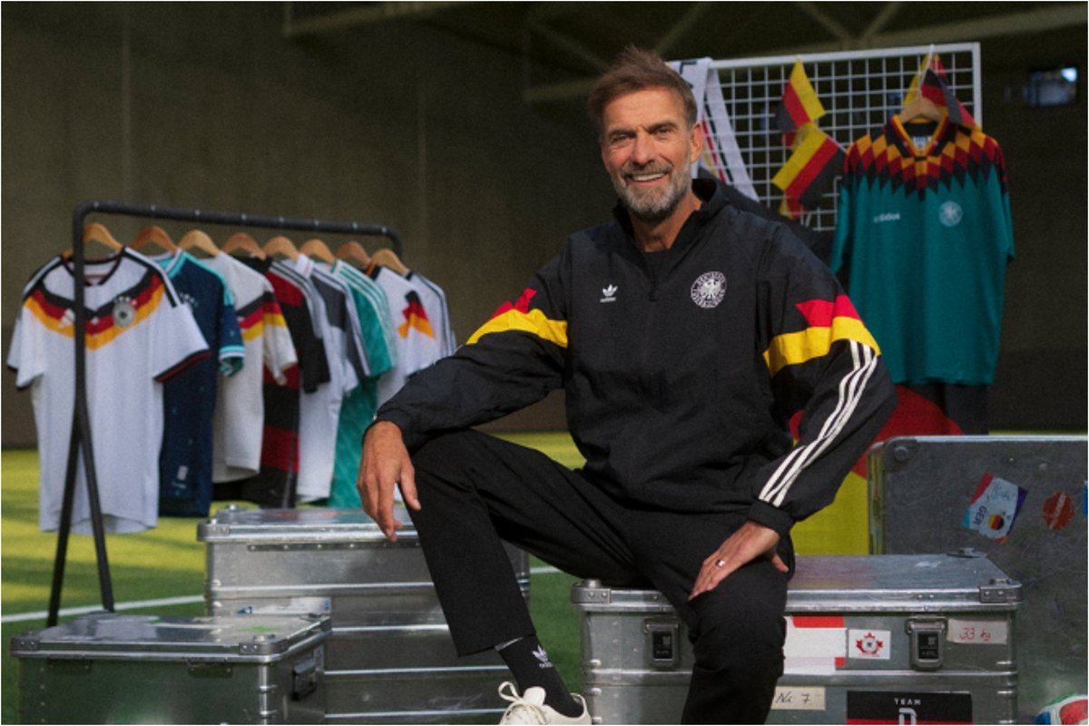 andres20ad's tweet photo. Klopp: "Soy de izquierda. Creo en el Estado de bienestar. Mi ideal político se reduce a: si a mí me va bien, quiero que a los demás también les vaya bien. Si hay algo que nunca haré en mi vida es votar a la derecha." El nuevo director técnico de Alemania tiene las ideas claras. https://t.co/jP0pgoJtBd