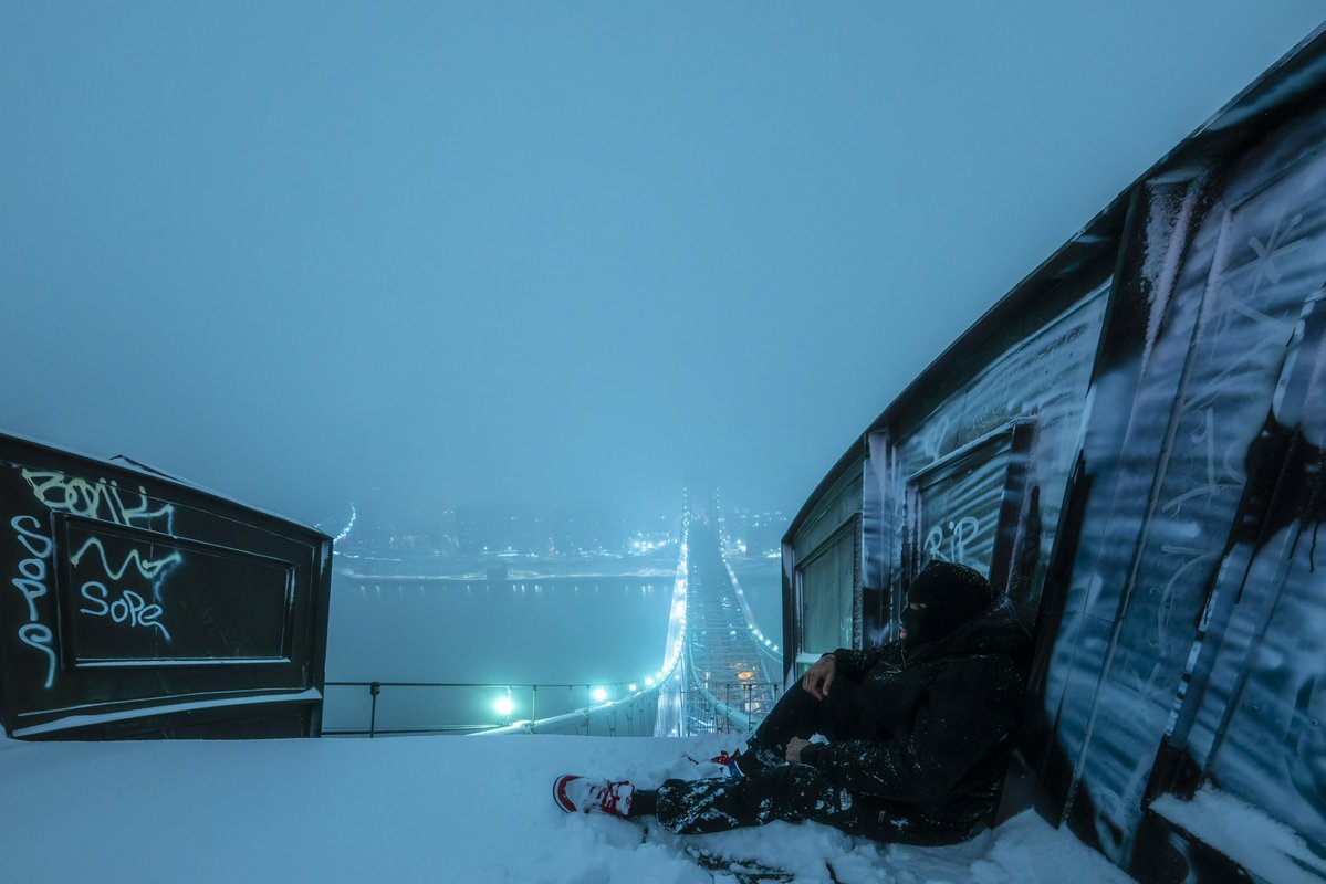 DrifterShoots's tweet photo. A world of blue I have photographed myself in https://t.co/MBuAh4ms3B
