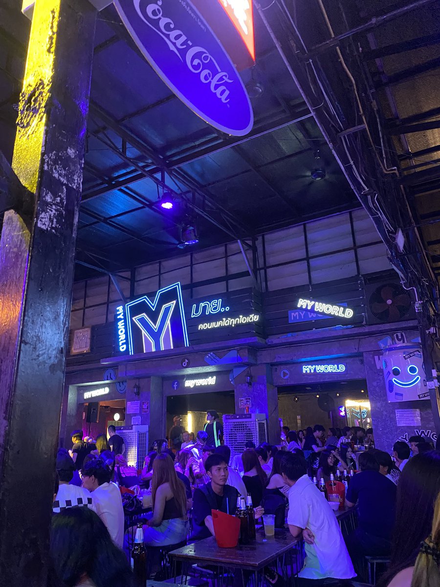 Lin_n58's tweet photo. เมาอ่า มารับหน่อย🥹🍻 #รังสิต #เงี่ยนหีน้ำแฉะ #คลอง6 #คลองหก https://t.co/hTZynFCyC4