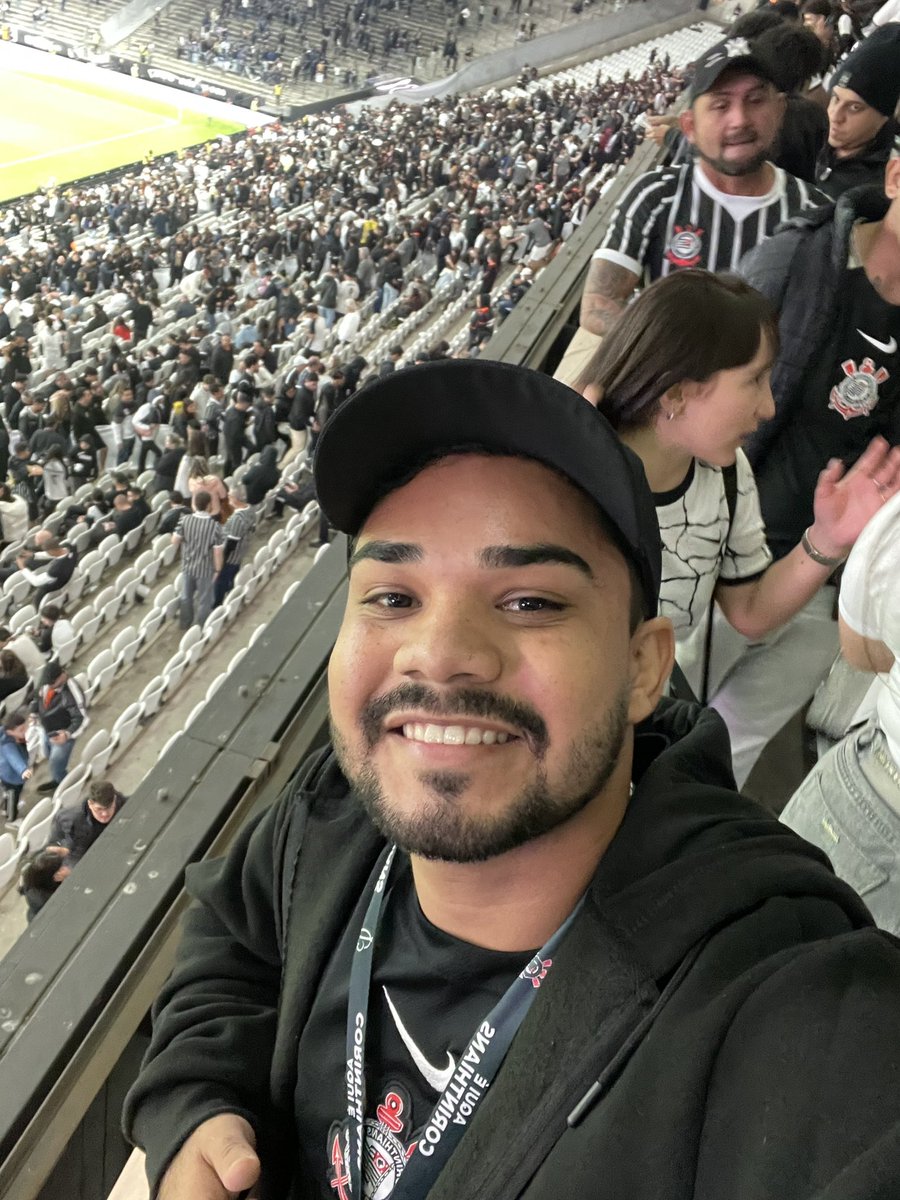 cjhon_'s tweet photo. Corinthians 3 x 0 Remo.🖤🤍🦅 https://t.co/3Od3bI1si5