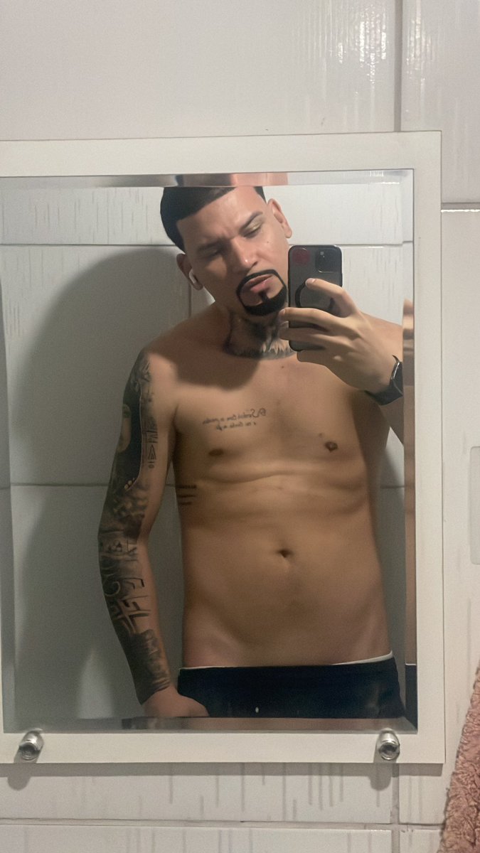 Da_Armani7's tweet photo. 🤴🏼🔥 https://t.co/PQaPfAIIRR