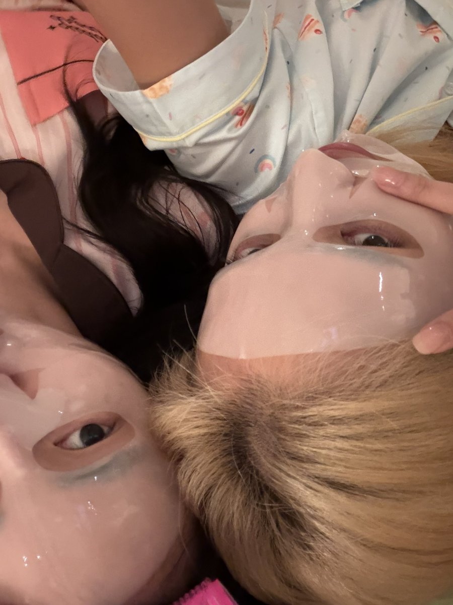 Janhae's tweet photo. 👶🏻🌙✨ https://t.co/bkzpCSTB9w