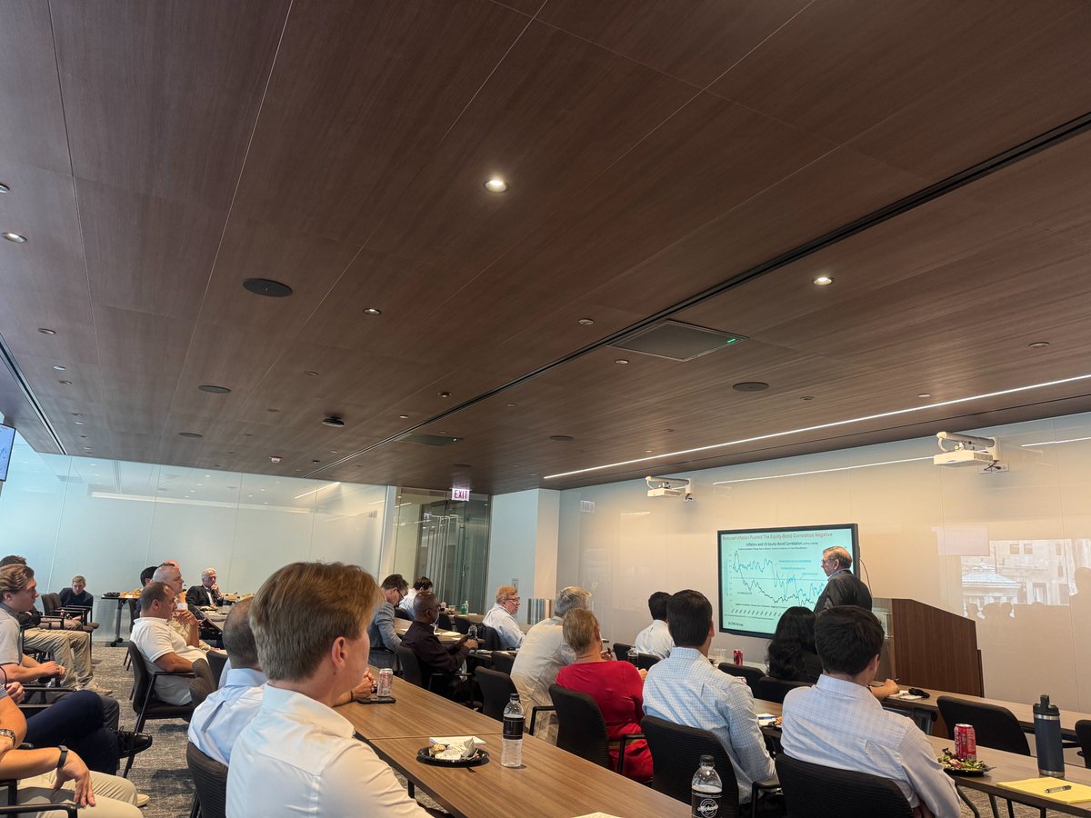 rcmAlts's tweet photo. Thanks to everyone who joined us at @CMEGroup  yesterday! And a big thank you to Woody Wiegmann, Brian Stutland, Adam Quiring, and Dr. Mark Shore for a great discussion. Looking forward to the next one! https://t.co/crjXSatyzi