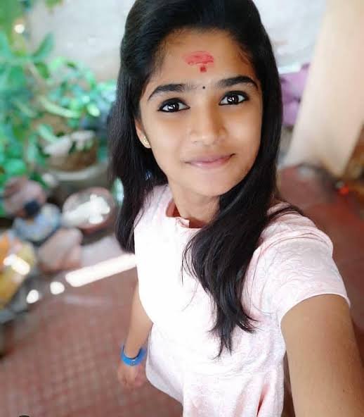 divya4324's tweet photo. Marriage life epdi Iruku nu experience anavaga konjam soluga frds https://t.co/5DEMof2BoY