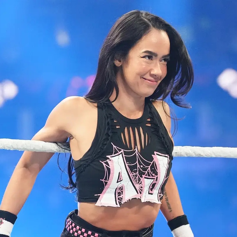 WrestlingWCC's tweet photo. “I love her. She’s perfect. Shes never done a single thing wrong in her entire life”

— AJ Lee on her WWE character https://t.co/t3FdhlhkUX