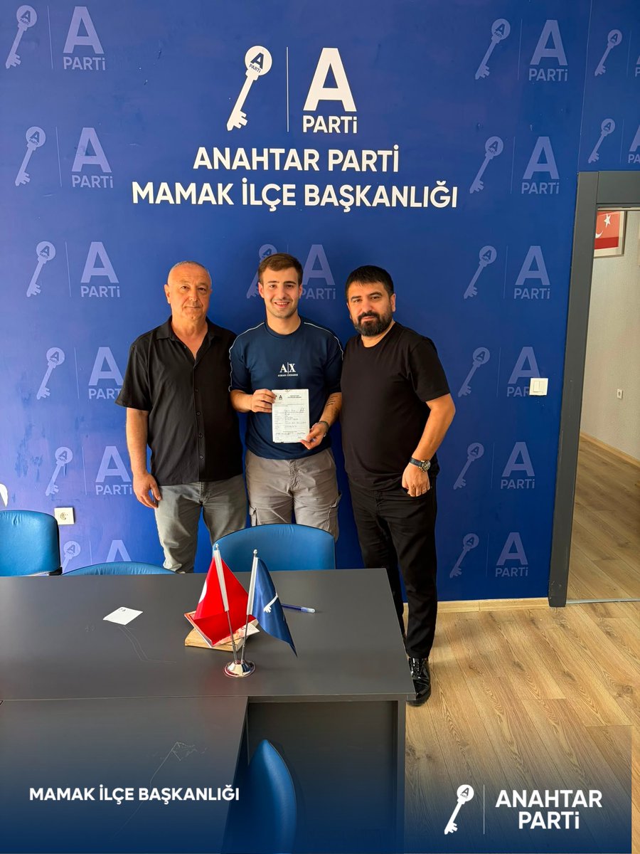mamakaparti's tweet photo. 🇹🇷 Güçlü teşkilat, güçlü gelecek!

Anahtar Parti Mamak İlçe Başkanlığı olarak üye çalışmalarımıza kararlılıkla ve hız kesmeden devam ediyoruz. https://t.co/K7H25AzHVD