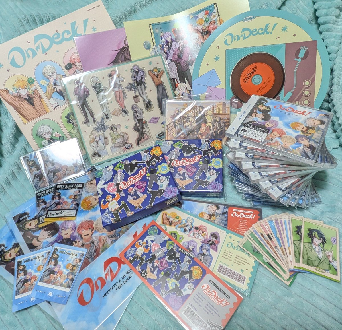ipkochan__'s tweet photo. 特典盛りだくさんで嬉し〜😭❣️💿 https://t.co/XyVY2aEEGL