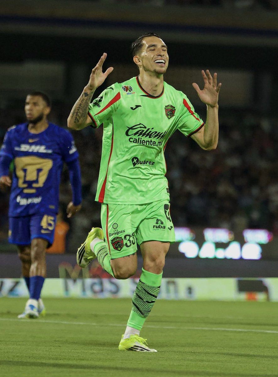 A_EsparzaOteo's tweet photo. FRANCISCO JAVIER NEVÁREZ 🚨

Hoy es la opción más adelantada para reforzar a @CruzAzul en la lateral por derecha. 

Es el jugador con “perfil similar” a Omar Campos que me habían descrito. 

Negociaciones avanzadas, aún no cerrado. 

@TUDNMEX @TUDNUSA https://t.co/mysPwnKAvo