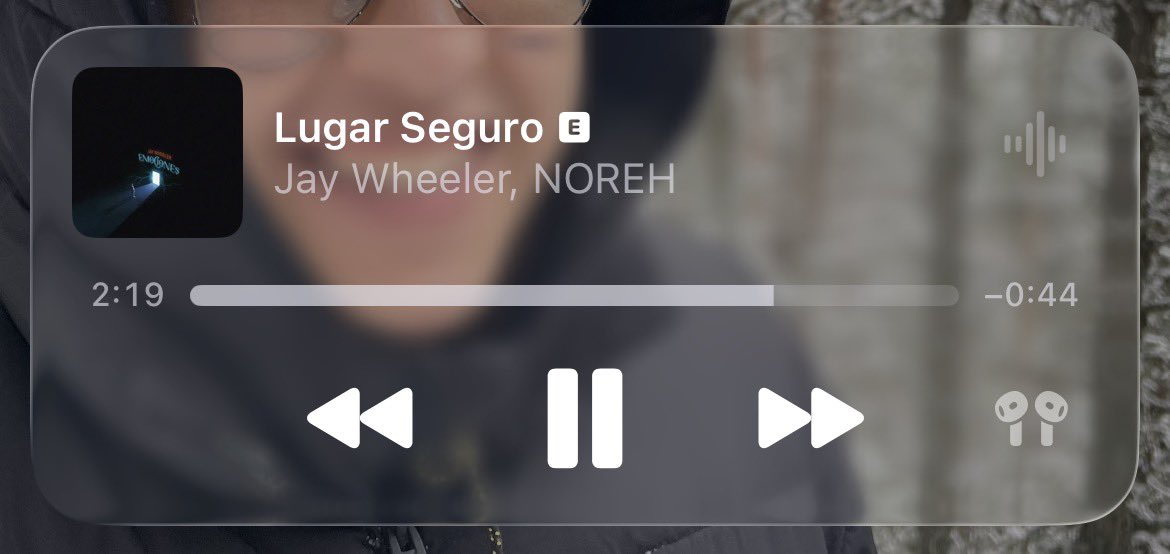 nikiskyeo's tweet photo. metas es que me suban con esta canción https://t.co/7O1y1Yi0Tg
