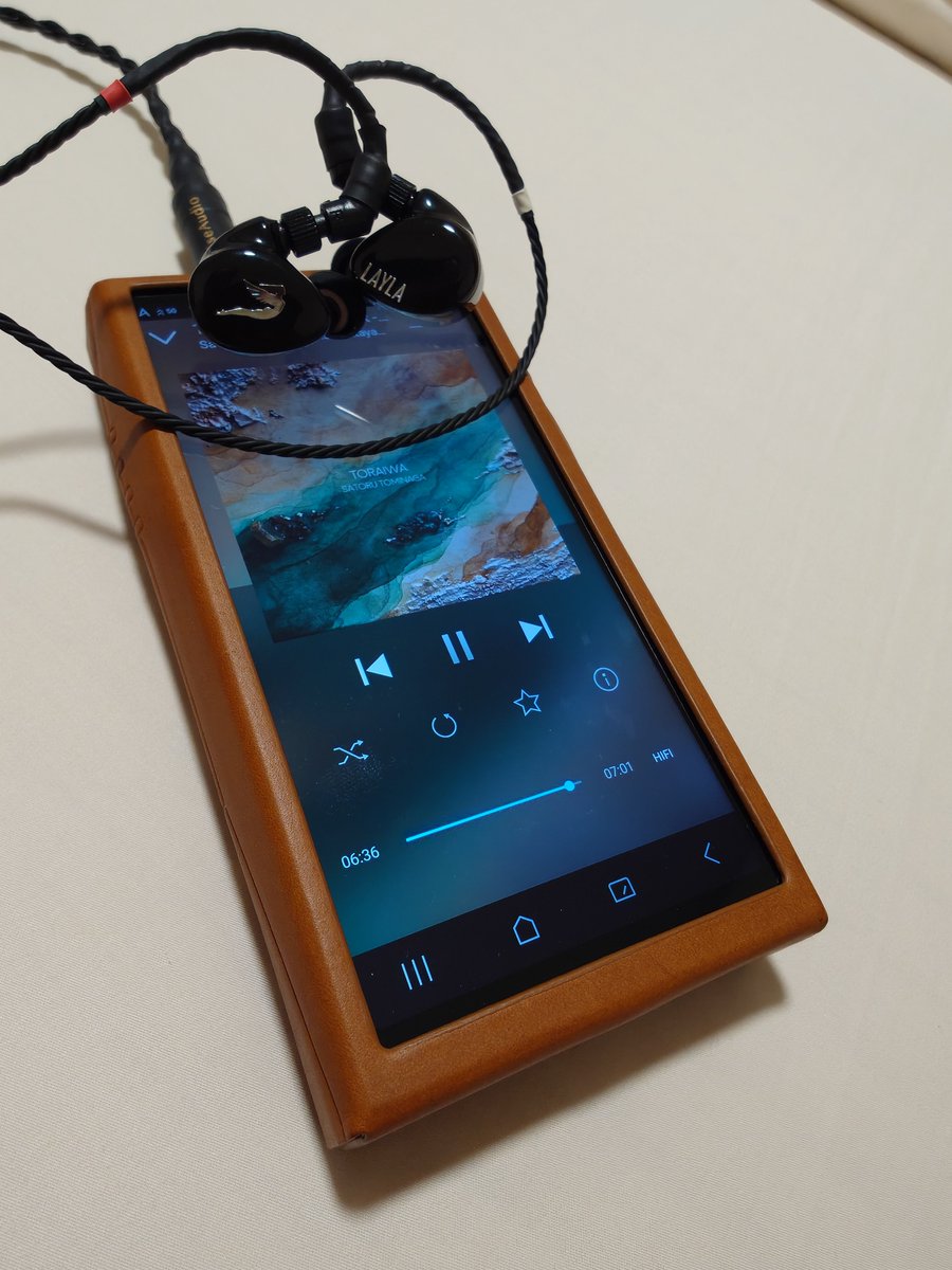 shhrbsh's tweet photo. Late night with Satoru Tominaga 🪊🎸🎹
#Astell&amp;Kern
#A&amp;ultima
#SP4000T
#JHAudio
#Layla
#BriseAudio
#Eletech
#Baroque https://t.co/nYgcJK8O34