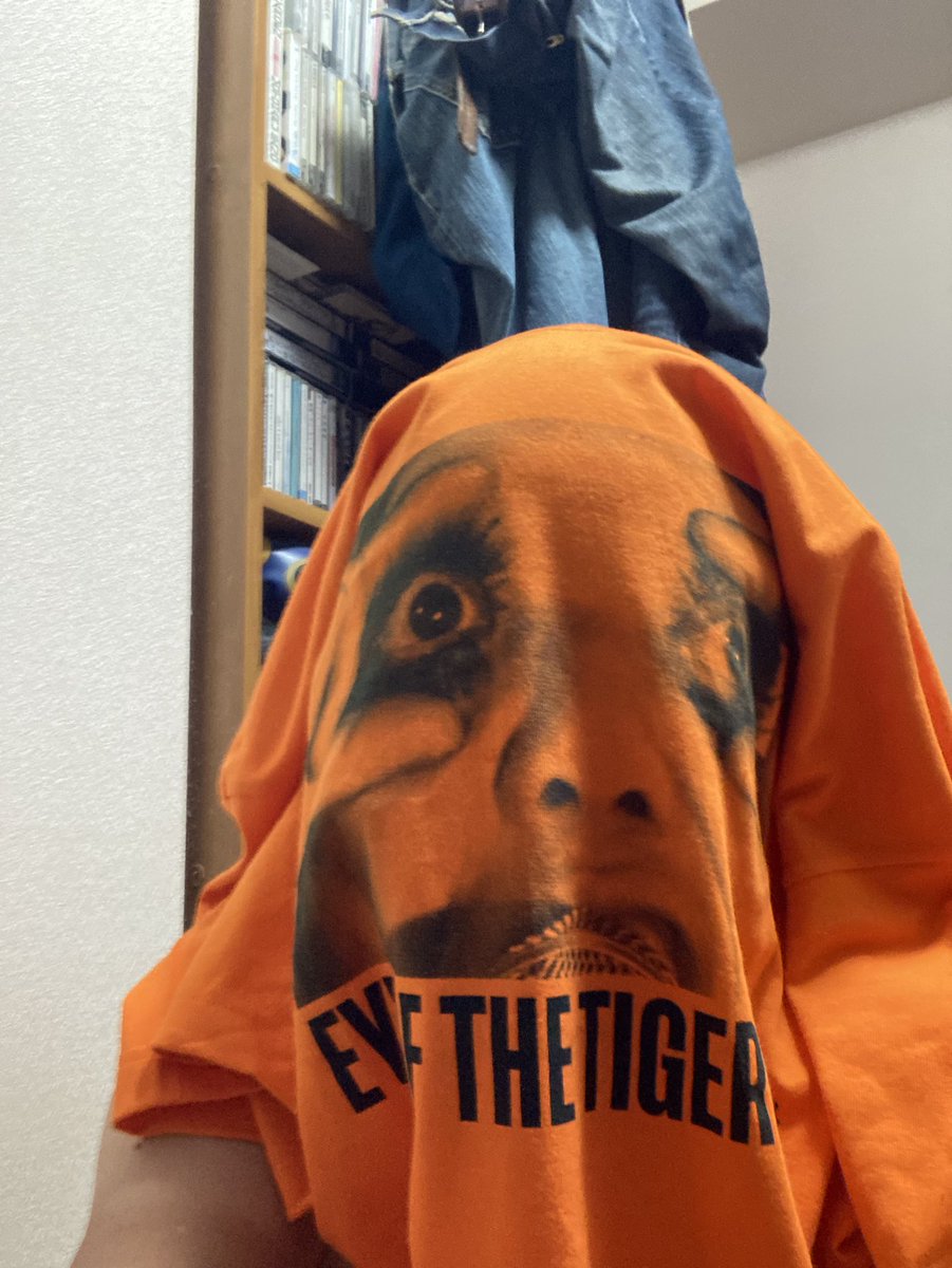 apgfishingserow's tweet photo. アイ・オブザ・タイガーTシャツも買ったで。
#桜川春子とアガッタボーイズ https://t.co/Rq2PnDdn61