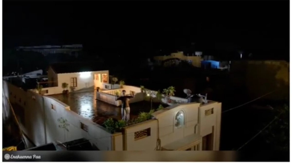movielov11's tweet photo. Kerala la odi polam nu iruntha kothuadimai enga irukinga guys https://t.co/Q3VNv7uu7i