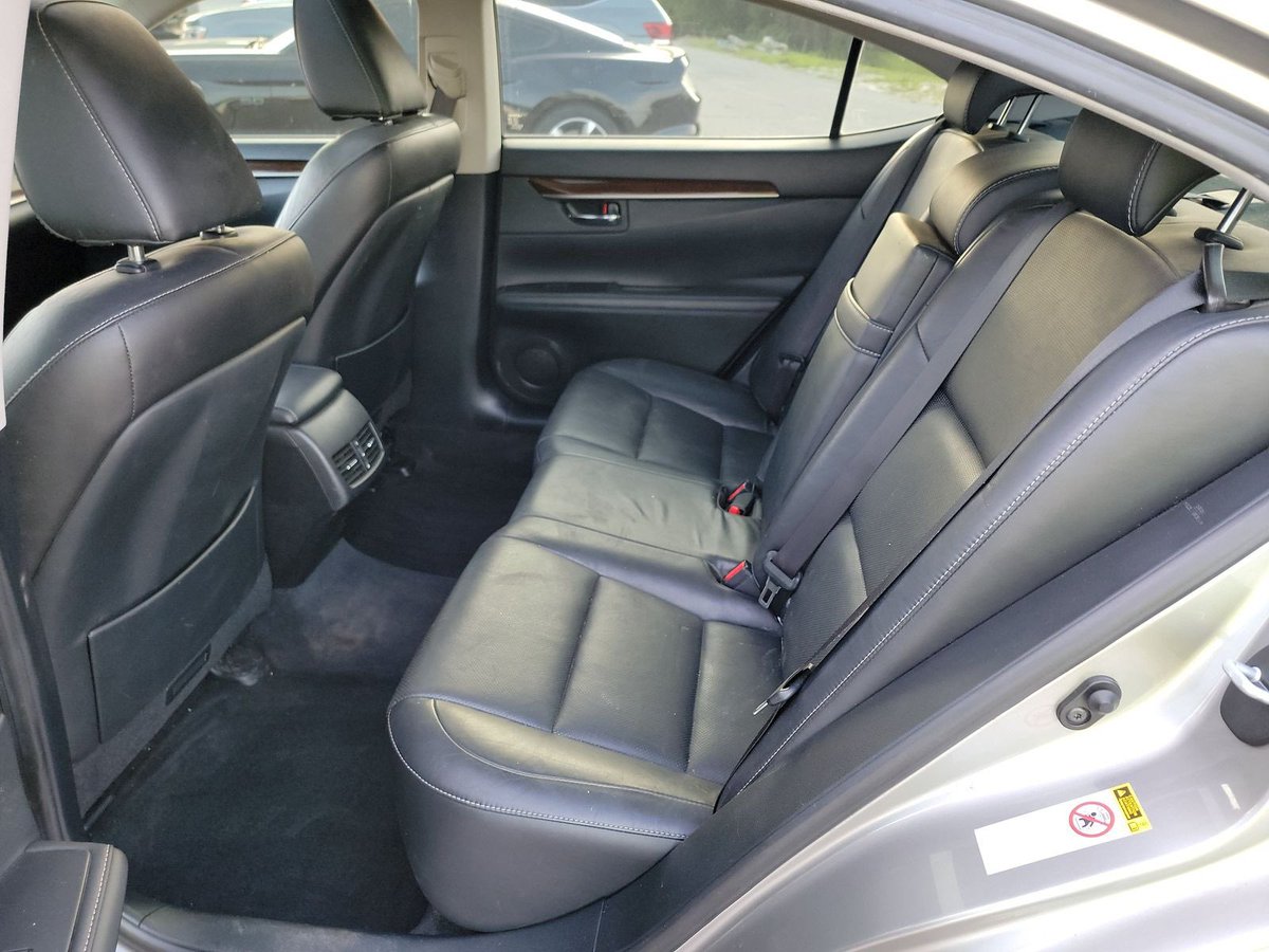 Kinglamarr___'s tweet photo. Two weeks ago, @Just__Manuel1 reached out to me with a clear request: “help me source a clean 2015 Lexus ES 350 from the US”. 
He sent a deposit the same day, and the search began in earnest.

I went hunting, checking listings, connecting with contacts, and staying patient for the right unit. Today, the effort paid off. I won the bid on an exceptionally clean 2015 ES 350, a true gem that met every standard he asked for.

The deal is now sealed. The car will be on its way, and will arrive in Lagos in 6–8 weeks.
Another successful sourcing completed for a client who trusts the process.