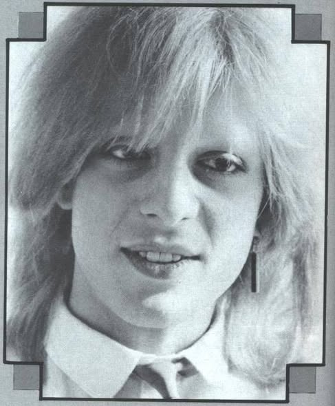 zenrebeldiaries's tweet photo. Remembering Mick Karn, who would have been 68 today. An incredible bass player and musician. Gone waaay too soon. https://t.co/7XfZhg5ukf