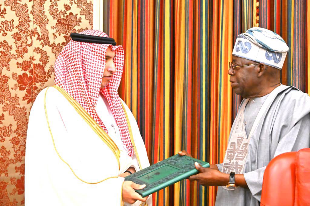 BashirAhmaad's tweet photo. Ambassador Yousef Mohammed Albalawi formally conveyed an invitation from Prince Mohammed bin Salman, Crown Prince and Prime Minister of the Kingdom of Saudi Arabia, to His Excellency President Bola Tinubu to participate in the 10th edition of the Future Investment Initiative (FII) in Riyadh in October.