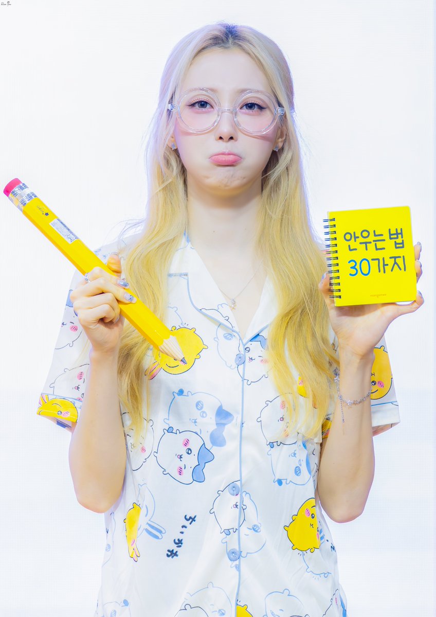 Riinyou's tweet photo. 260724 메이크스타

#하이키 #H1KEY #리이나 #RIINA https://t.co/NAE4yAzNWD