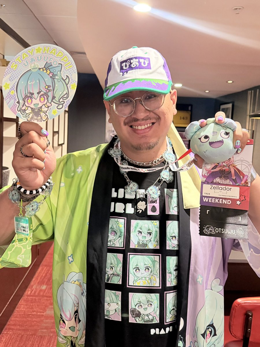 35Pzellador's tweet photo. If you see this PiaPickle feel free to ask me about my kami oshi :3 

#PiaPiUFO 💚👽🥒💚 https://t.co/qqioD9gRTK
