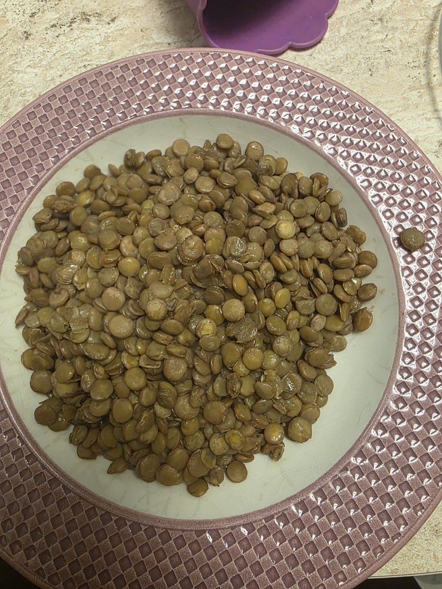 solidyusuf's tweet photo. Guys eat ts and call it a meal https://t.co/QYdB8tR2jB