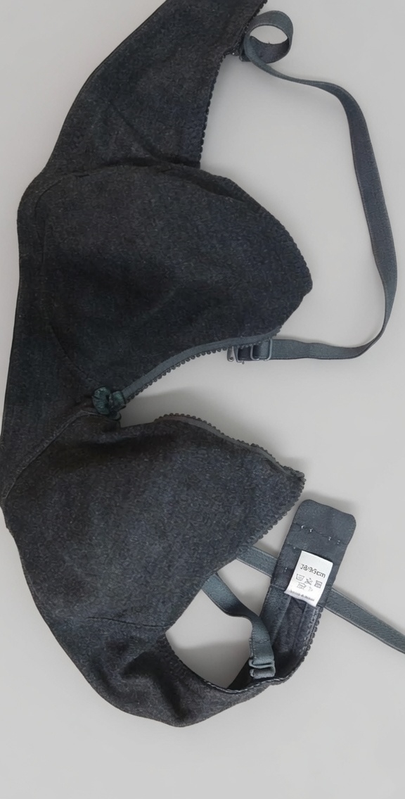 Nugty_boyy's tweet photo. Owner of 38 size bra 🥵🥵
Epdi iruka en amma 😋💦💦
Village nattu kattai 😈 https://t.co/jUrH8fat7M