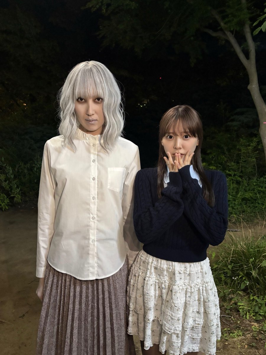 tx_strange's tweet photo. ꒷꒦꒷꒷꒷꒦꒷꒦ #ストレンジ ꒷꒦꒷꒦꒷꒷꒷꒦

あばら骨の女がすぐそこに...！！！

≪あばら骨の女≫
⏩https://t.co/zThCTzbwp4
毎週金曜深夜𝟐𝟒:𝟏𝟐放送🩵

#齊藤なぎさ #夏美沙和 https://t.co/tyqmOuqnzf
