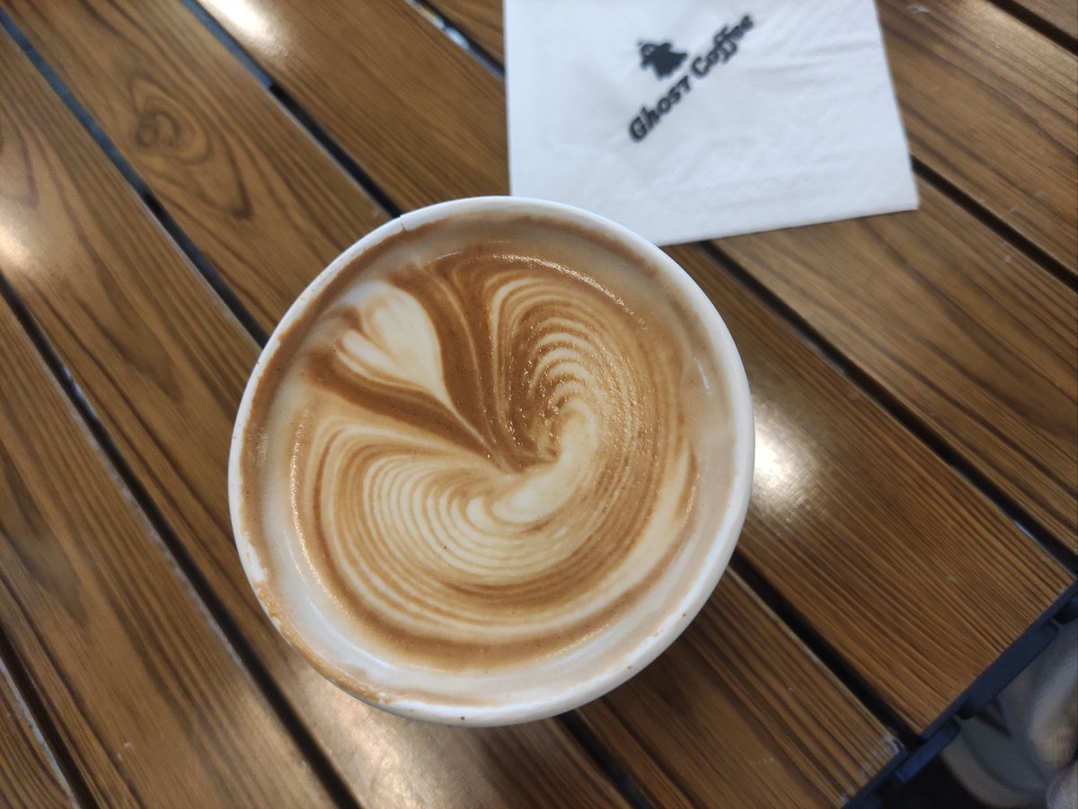 FannyA60896's tweet photo. Laughter is the best icebreaker! Grabbed coffee with a new colleague today and we bonded over our mutual love for bad 90s rom-coms. Office days just got way warmer! https://t.co/729wREyY2y