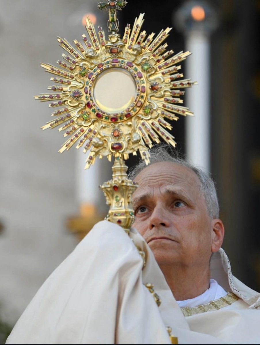 Ritualist_06's tweet photo. Behold the Lamb of God, who takes away the sins of the world https://t.co/eZIk8TdoNr