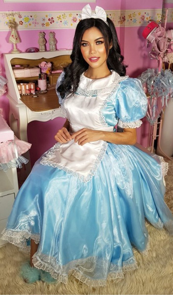 DomDominat34430's tweet photo. #CrossDressing
#GenderExpression
#KinkCommunity
#BDSMCommunity
#KinkLife
#Submissive
#SubmissiveLife
#FindomCommunity https://t.co/BcPw5J0wVw