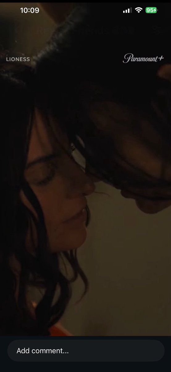 alwayscruzie's tweet photo. Just fyi, in the trailer, Cruz seems more into Josie than Josie is into Cruz. 

Think about that when you say bring Aaliyah back. https://t.co/AT34mHtpOT