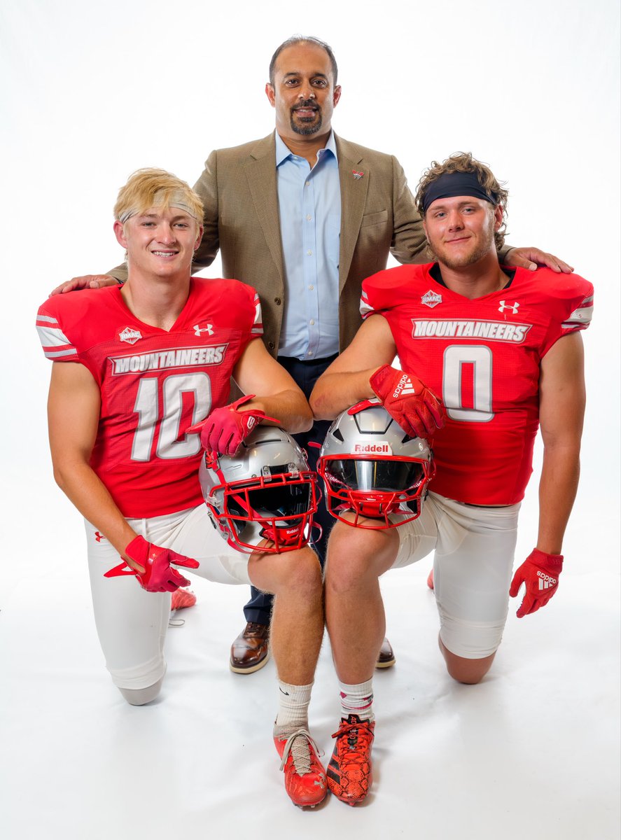 MountaineerFB's tweet photo. RMAC Media Day Flicks πΈπ
#ThinAirCrew #MountUp https://t.co/Gr3It3UNDq