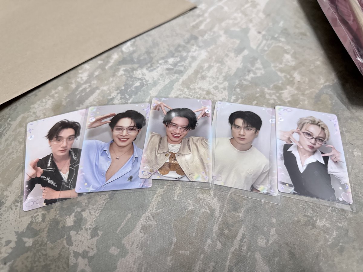 aguddae's tweet photo. ขายเหมา wts

การ์ดธีร์ โชกุน แอสตัน โอม เลโก้ 
5 ใบ 100฿

ค่าส่ง 40 / นัดรับ30,31

#งานมหกรรมนิยายนานาชาติ2026xGMMTV https://t.co/PZkvBO3GPC