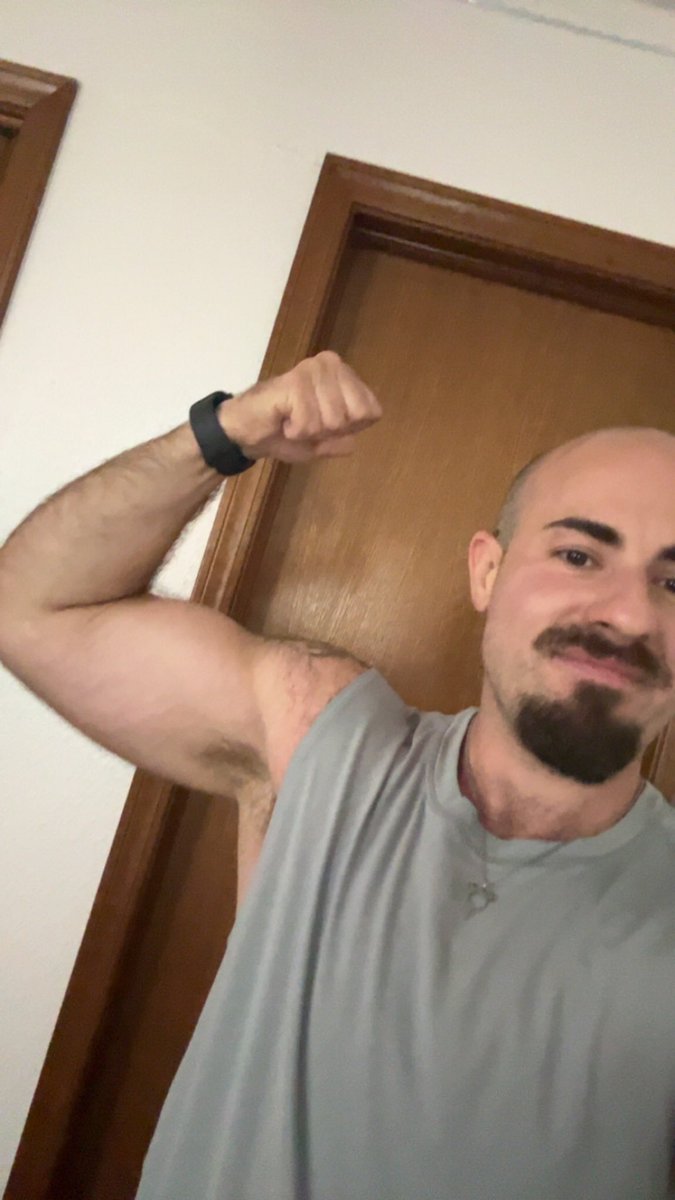 deanFTM's tweet photo. Happy Friday all #ftm https://t.co/addhhvh610