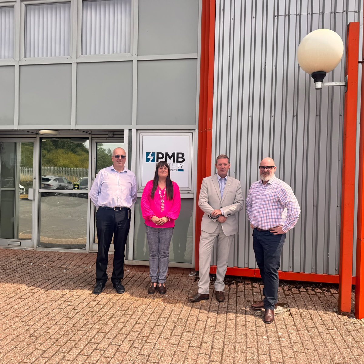 ArtWrightMS's tweet photo. Today, me and @CatCullenMS  visited PMB batteries in Ebbw Vale, they will become a major investor and employer within the Valleys supplying advance battery technology into the British Armed forces. https://t.co/HR68gR2u00