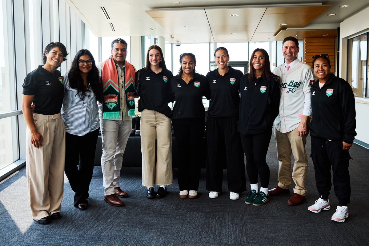 SalmonBayFC's tweet photo. July 21st, 2026 - Salmon Bay FC Day

Earlier this week, we celebrated Salmon Bay FC Day at City Hall!

We’re so grateful to have a city that supports local and women’s sports 💗

#SalmonBayFC | #FeelTheCurrent https://t.co/tyIX3mPoC5